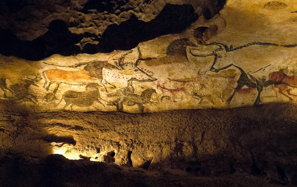 Lascaux pre-historic cave paintings
